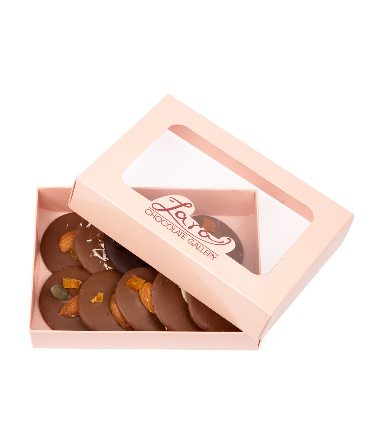 Шоколадная коллекция `Lara Chocolate` с орехами