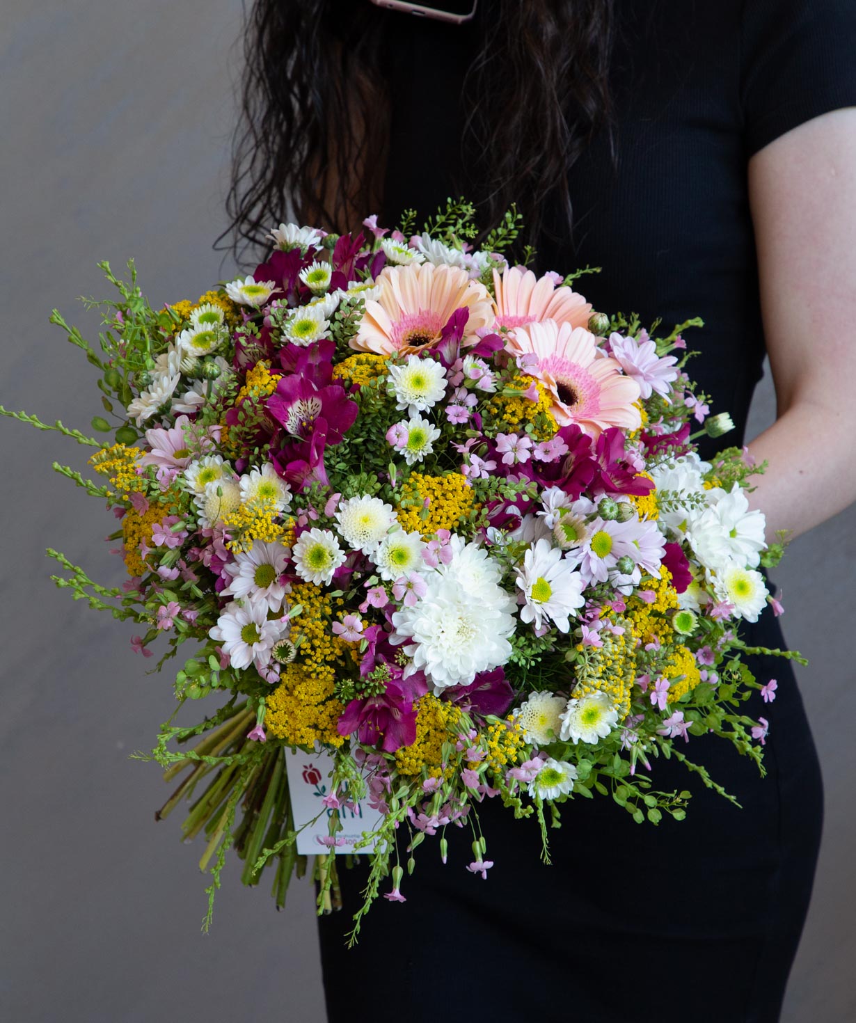 Bouquet «Miramar» with chrysanthemum and alstroemerias