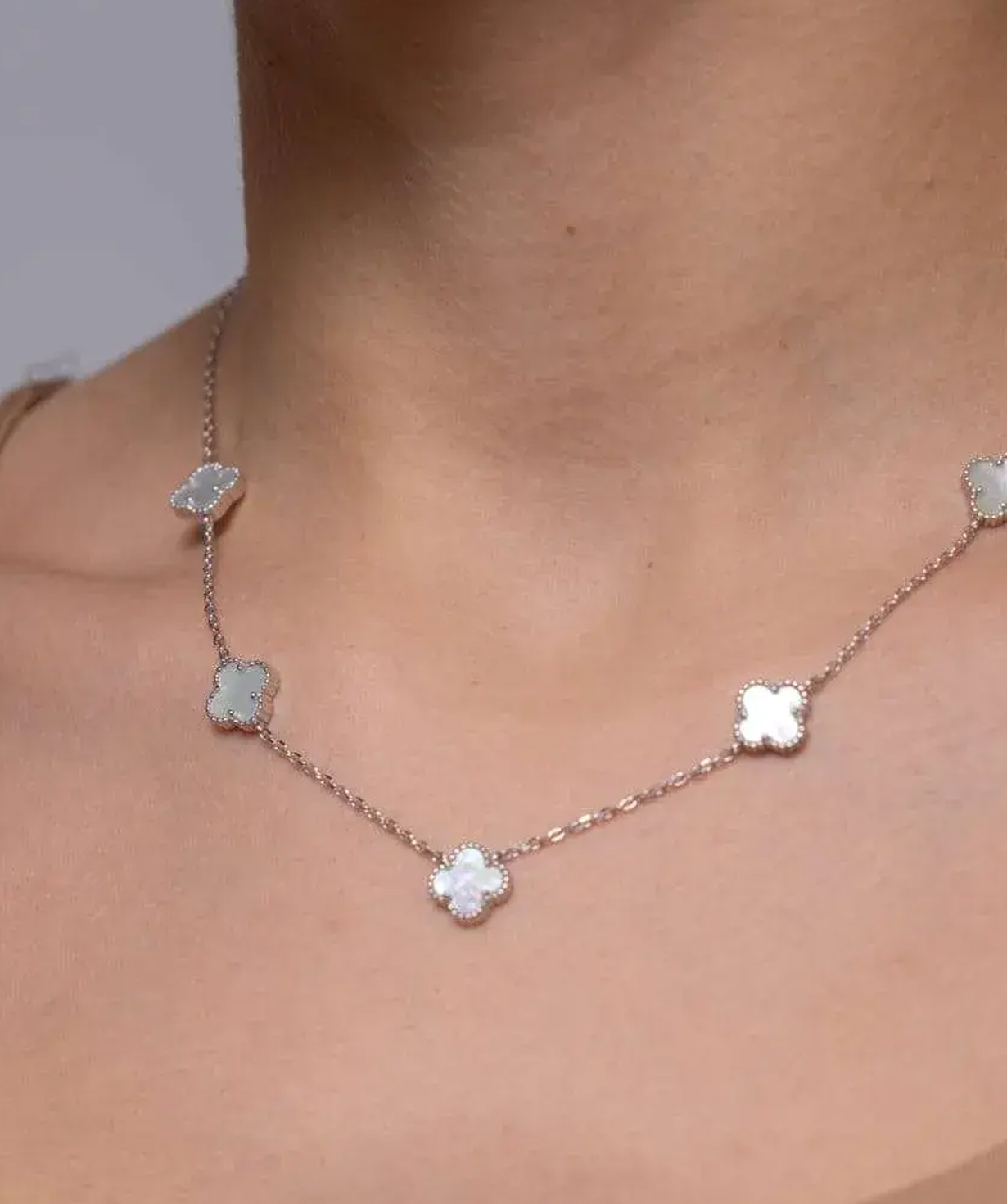 Silver necklace «SiaMoods» SN263W