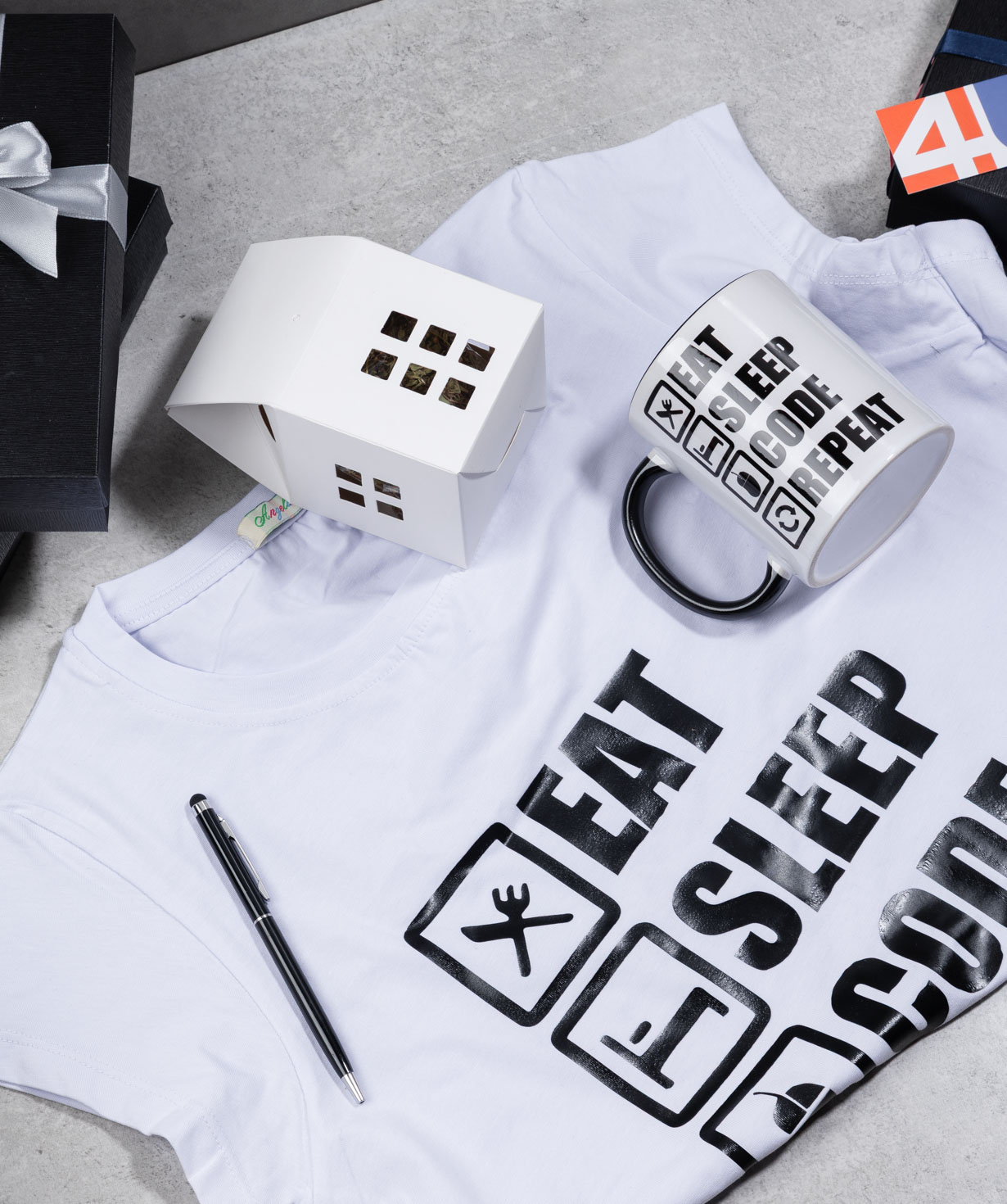 Gift box «THE BOX» for the programmer №660