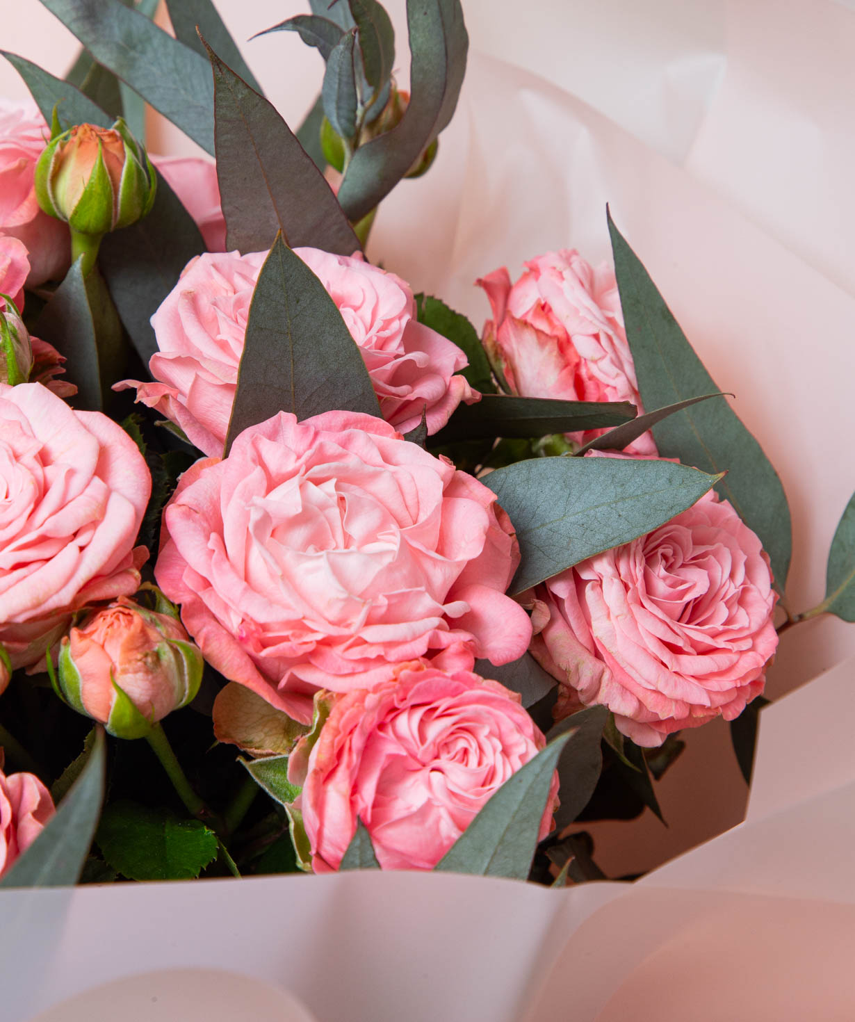 Букет «Таити» с кустовыми розами