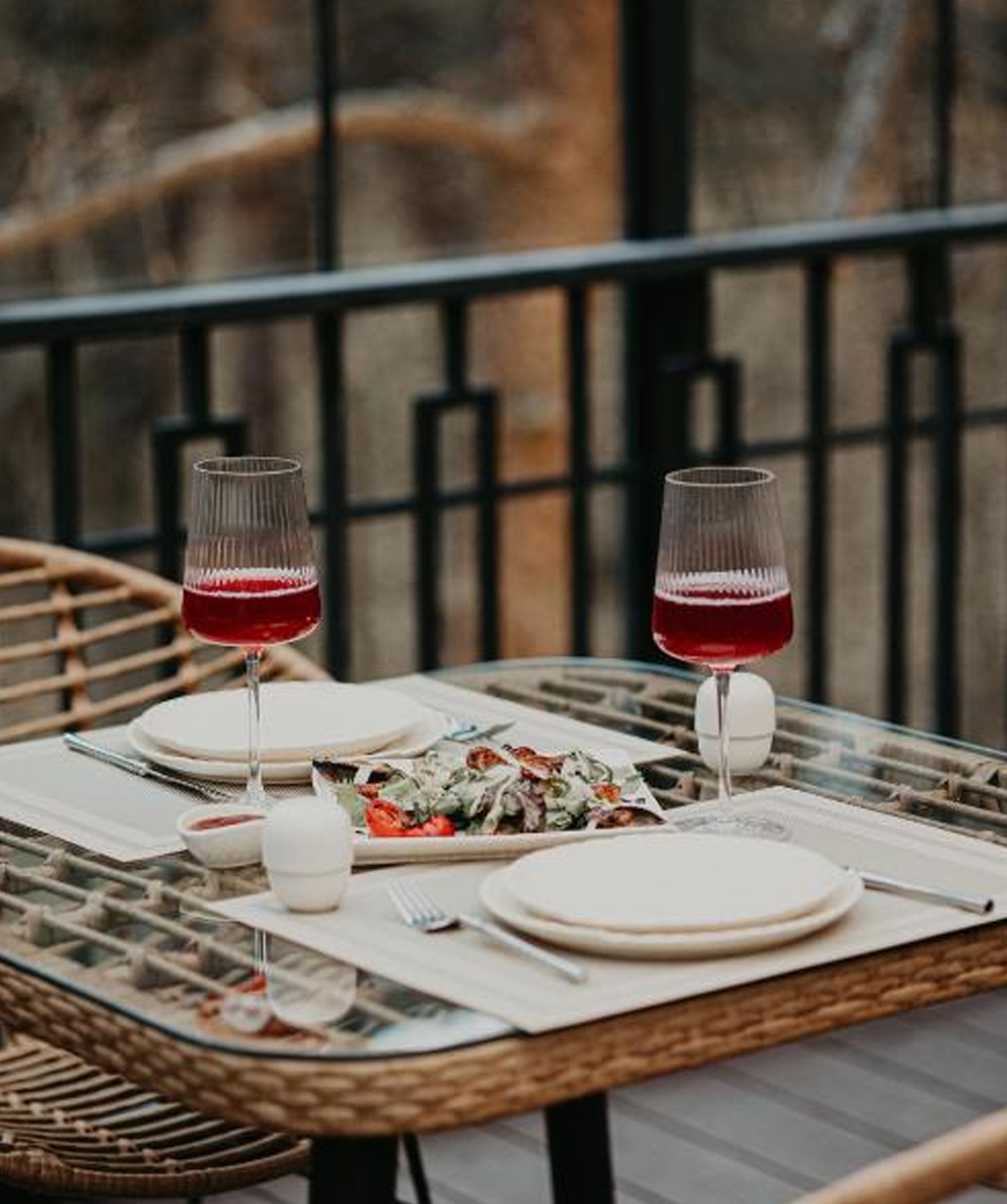 Rest in «Dream Park» hotel, Luxe Glamping, for 2 people, 1 day
