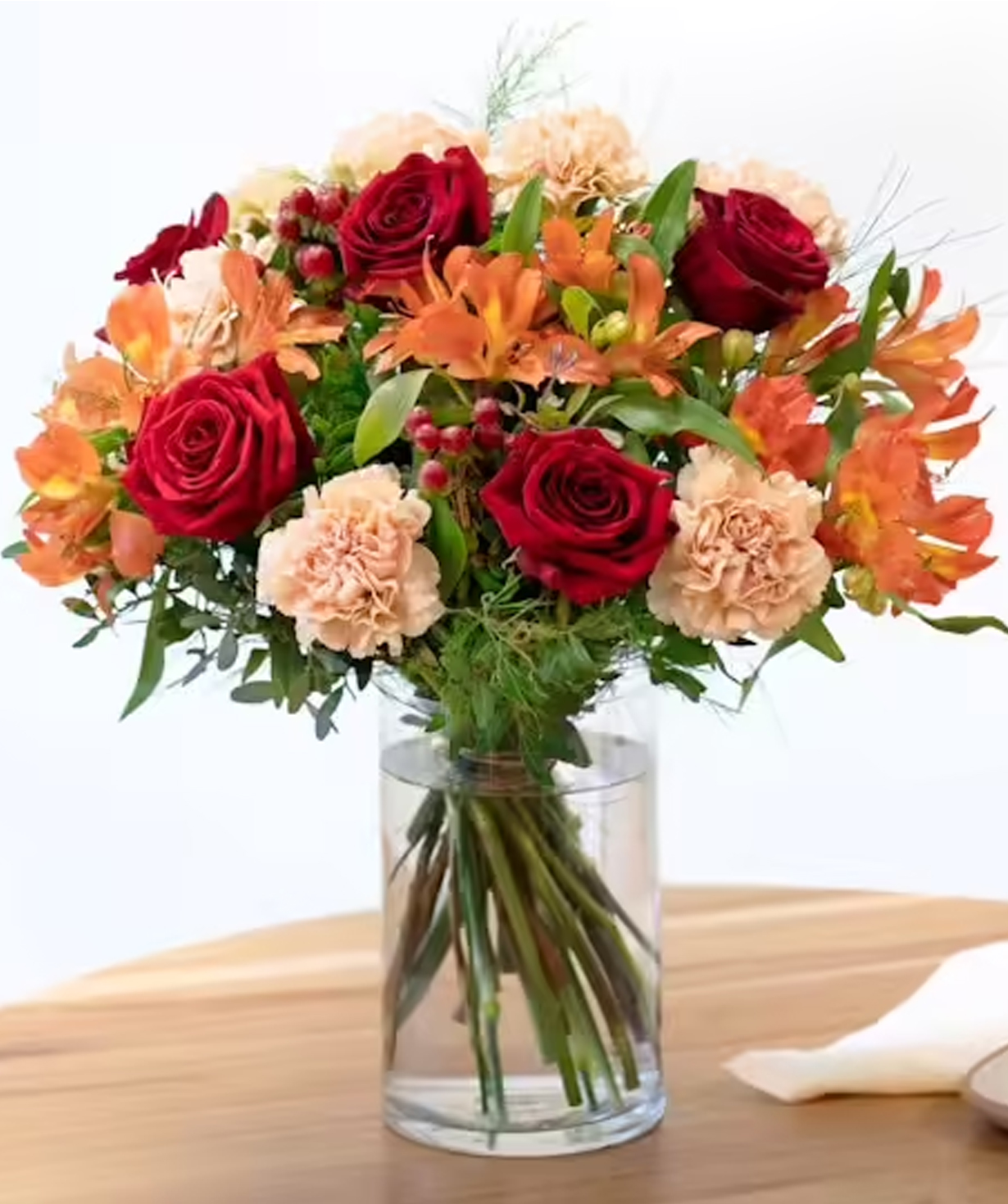 Spain․ bouquet №027 with roses and alstroemerias