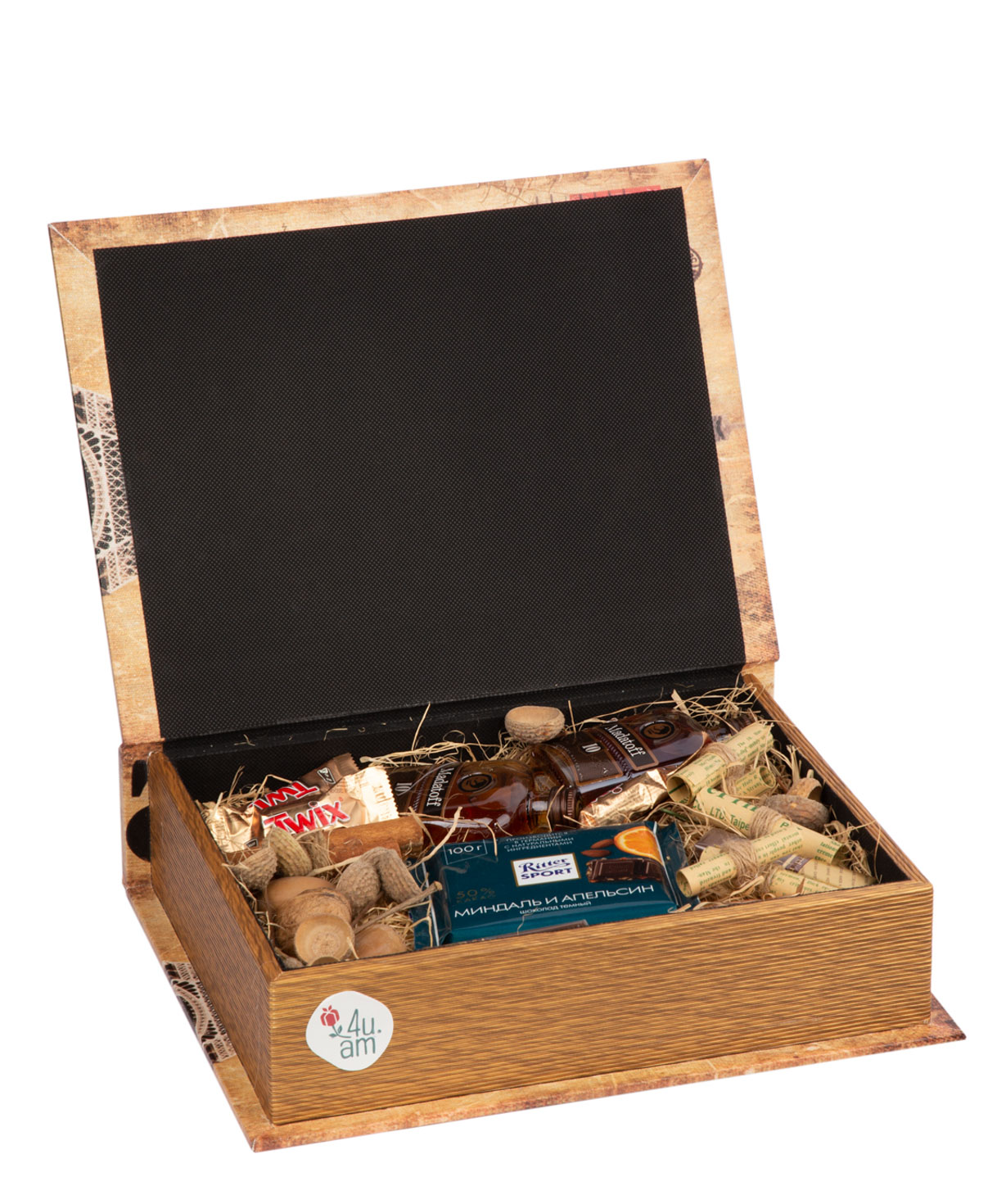 Подарочная коробка `Окленд` со сладостями и напитками