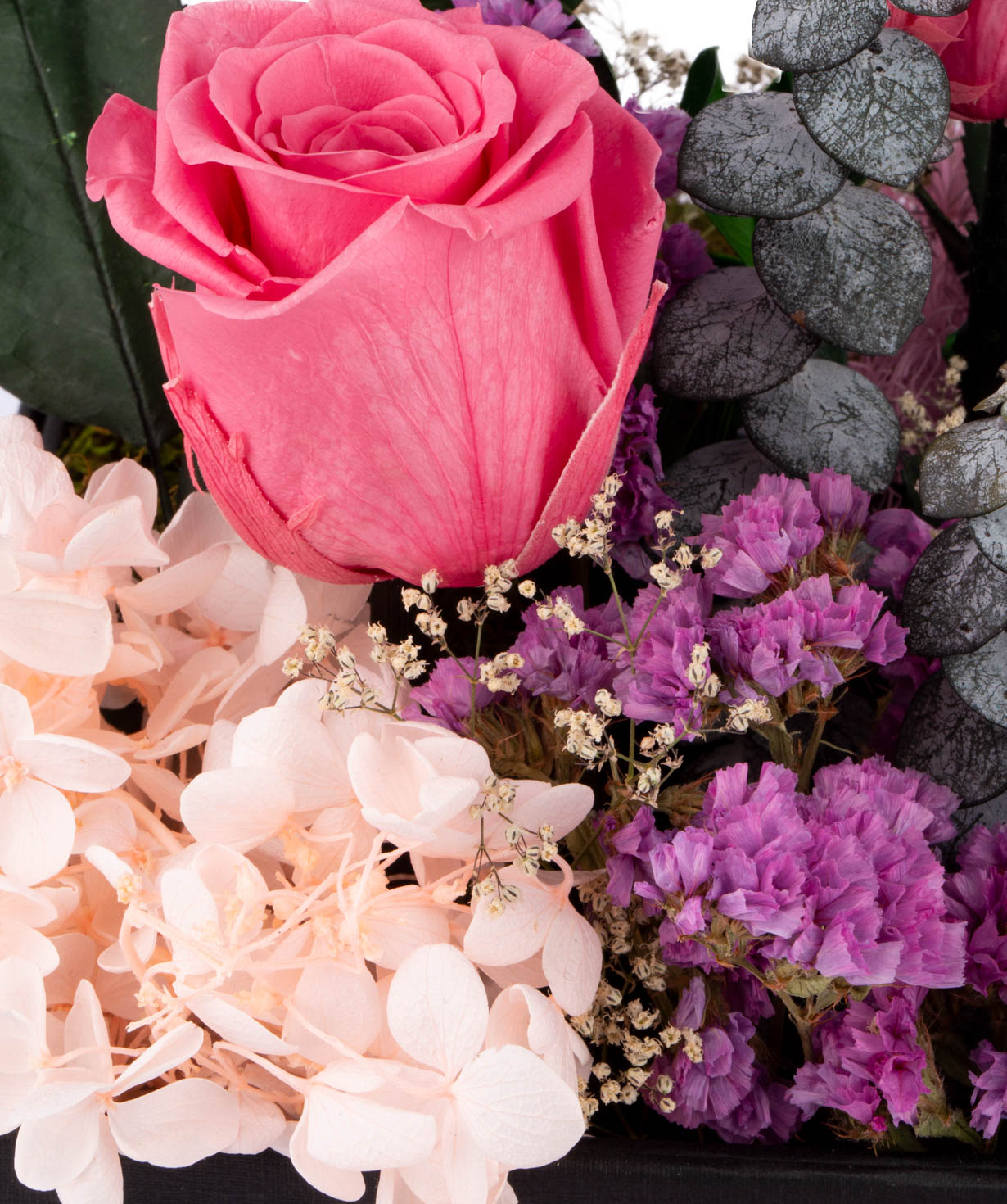 Arrangement `EM Flowers` with eternal roses and hydrangeas