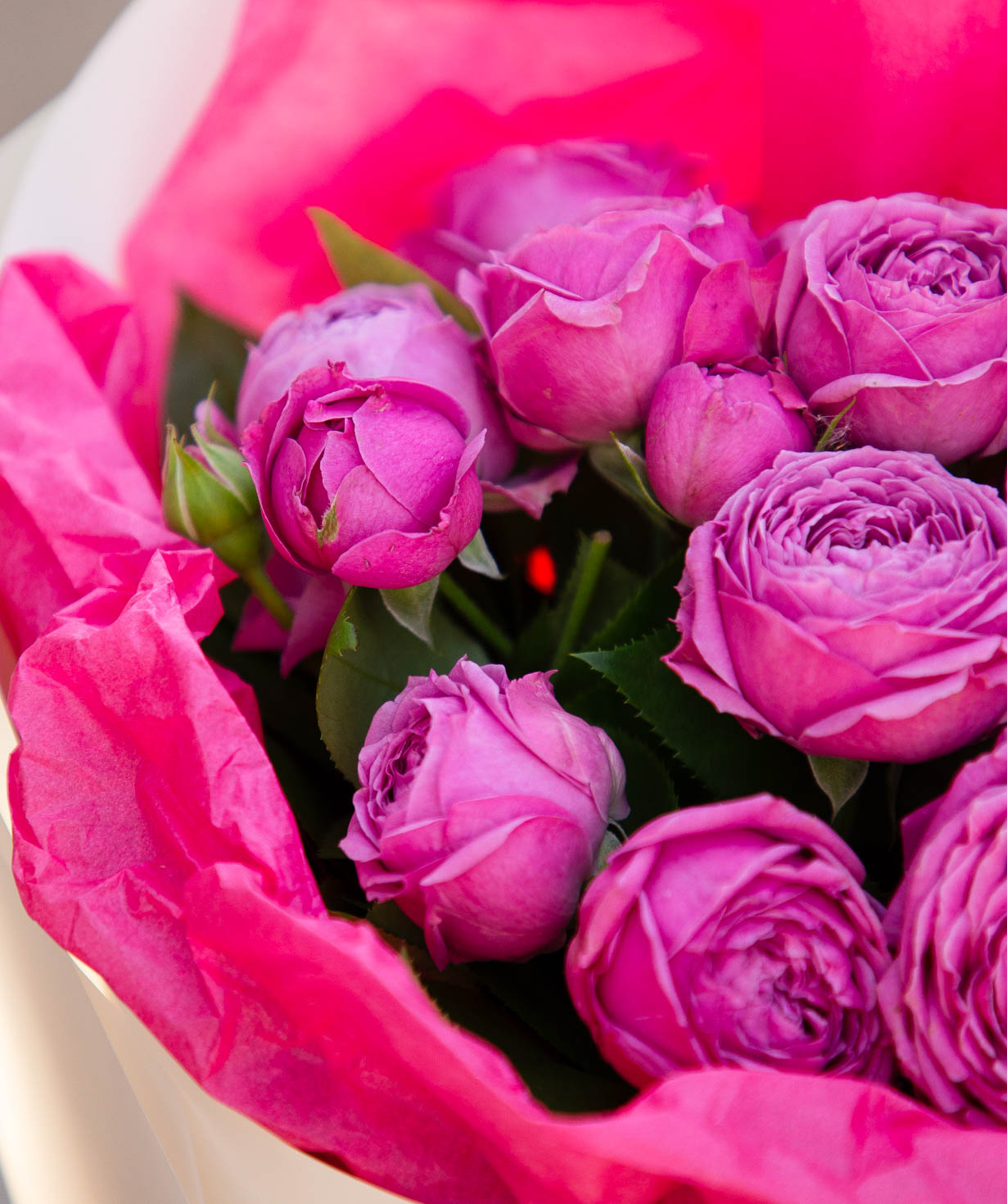 Bouquet «Bella» with spray roses  №372