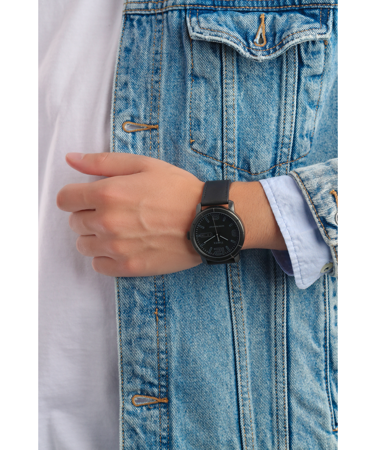 Ժամացույց «Timex» ձեռքի TW2R64300