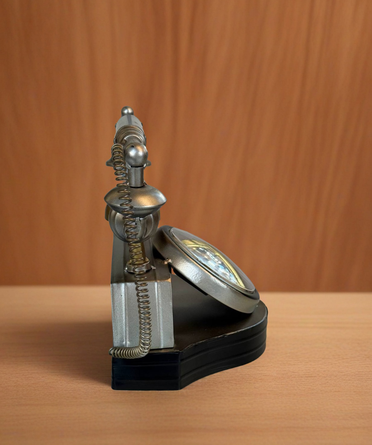 Table clock «Moonlight» Telephone №1