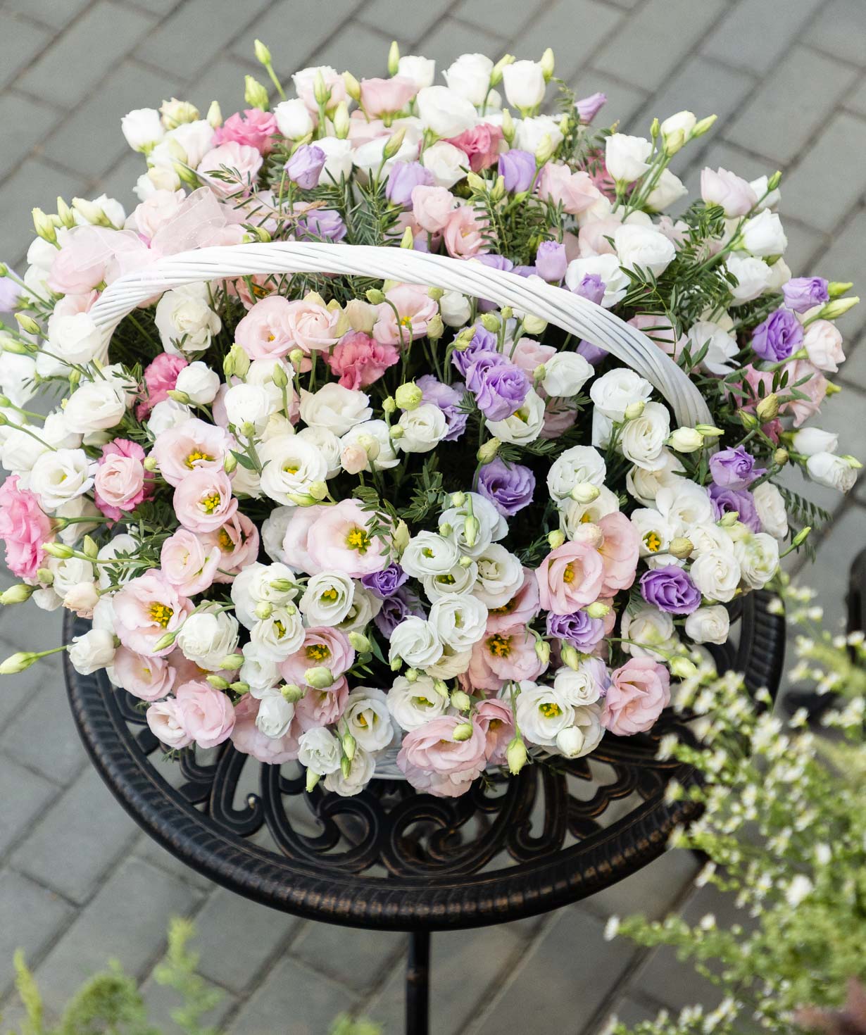 Ծաղկային կոմպոզիցիա «Green House» լիզիանտուսներով, մեծ №19