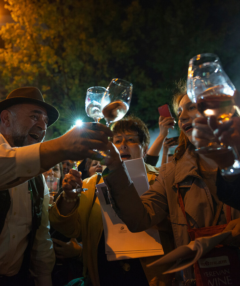 Подарочная карта + фирменное вино ''Yerevan Wine Days'' №2