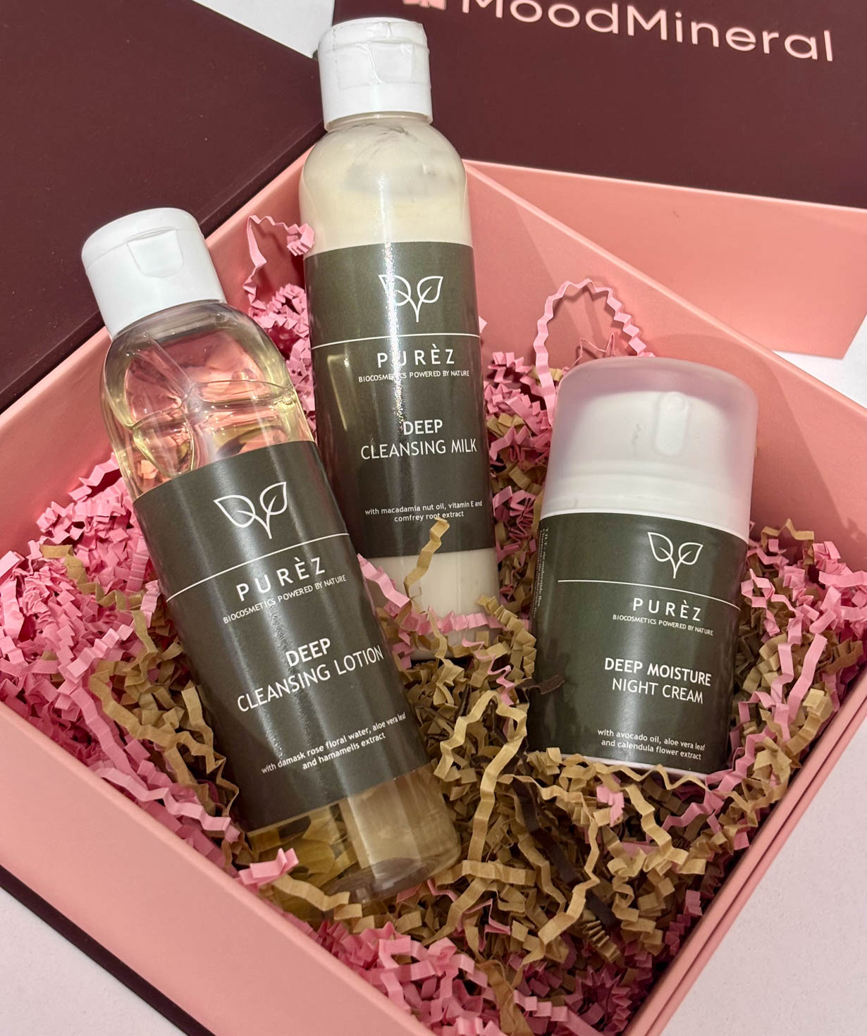 Gift Box with Skincare Products №10