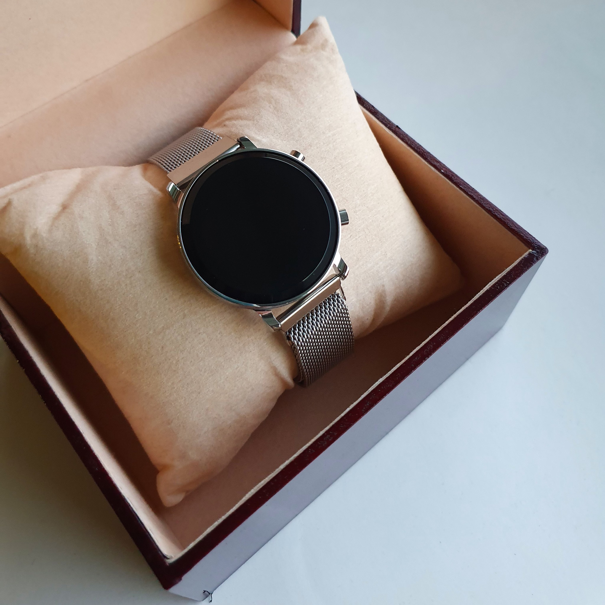 Ժամացույց «Gift Store» LED №1047 J-277 արծաթագույն