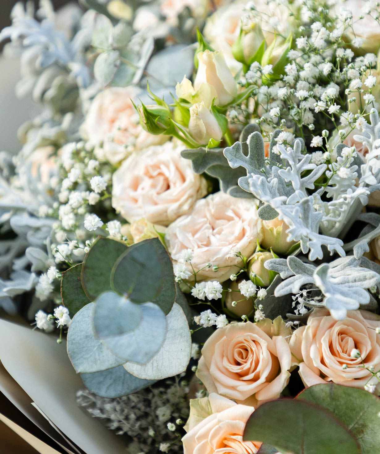 Bouquet «Caprice» with spray roses №51