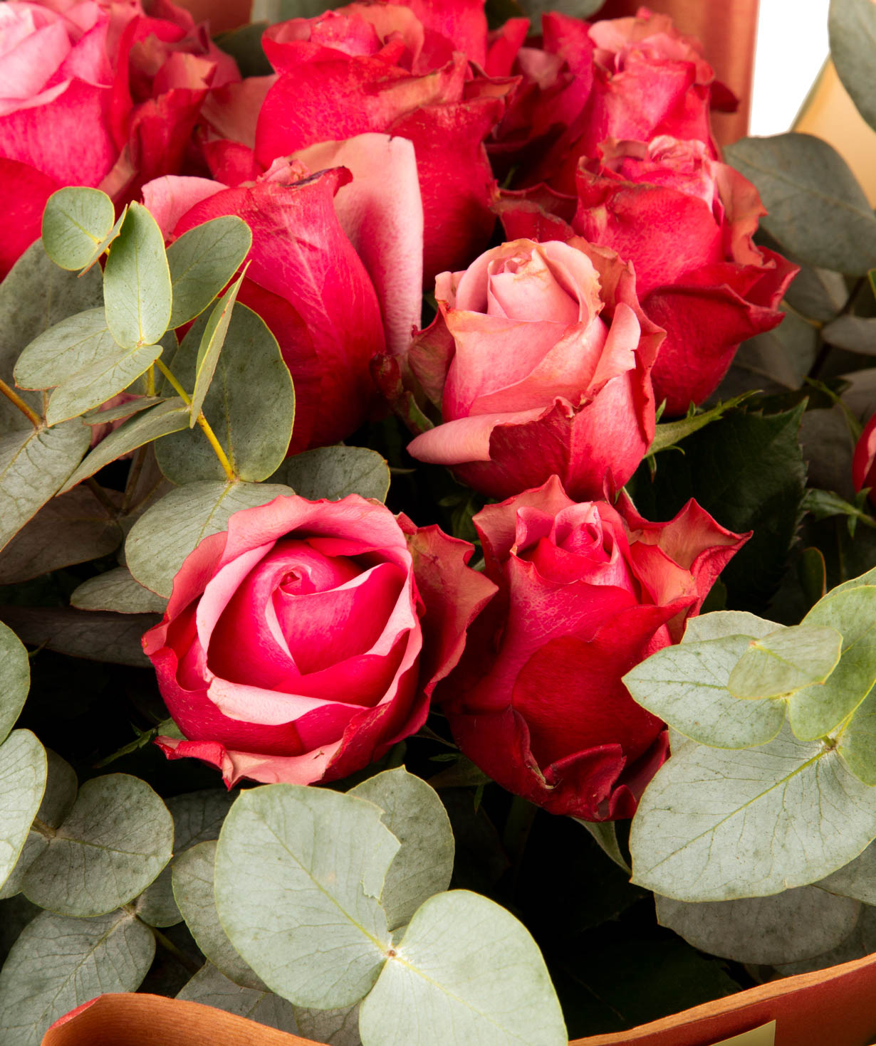 Букет `Сиена` с розами