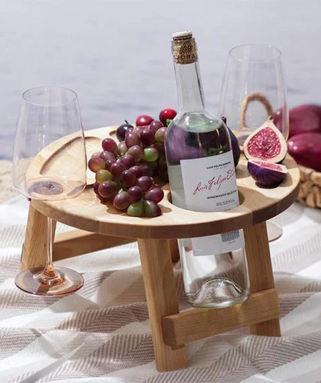 Tray-stand `Creative Gifts` for wine