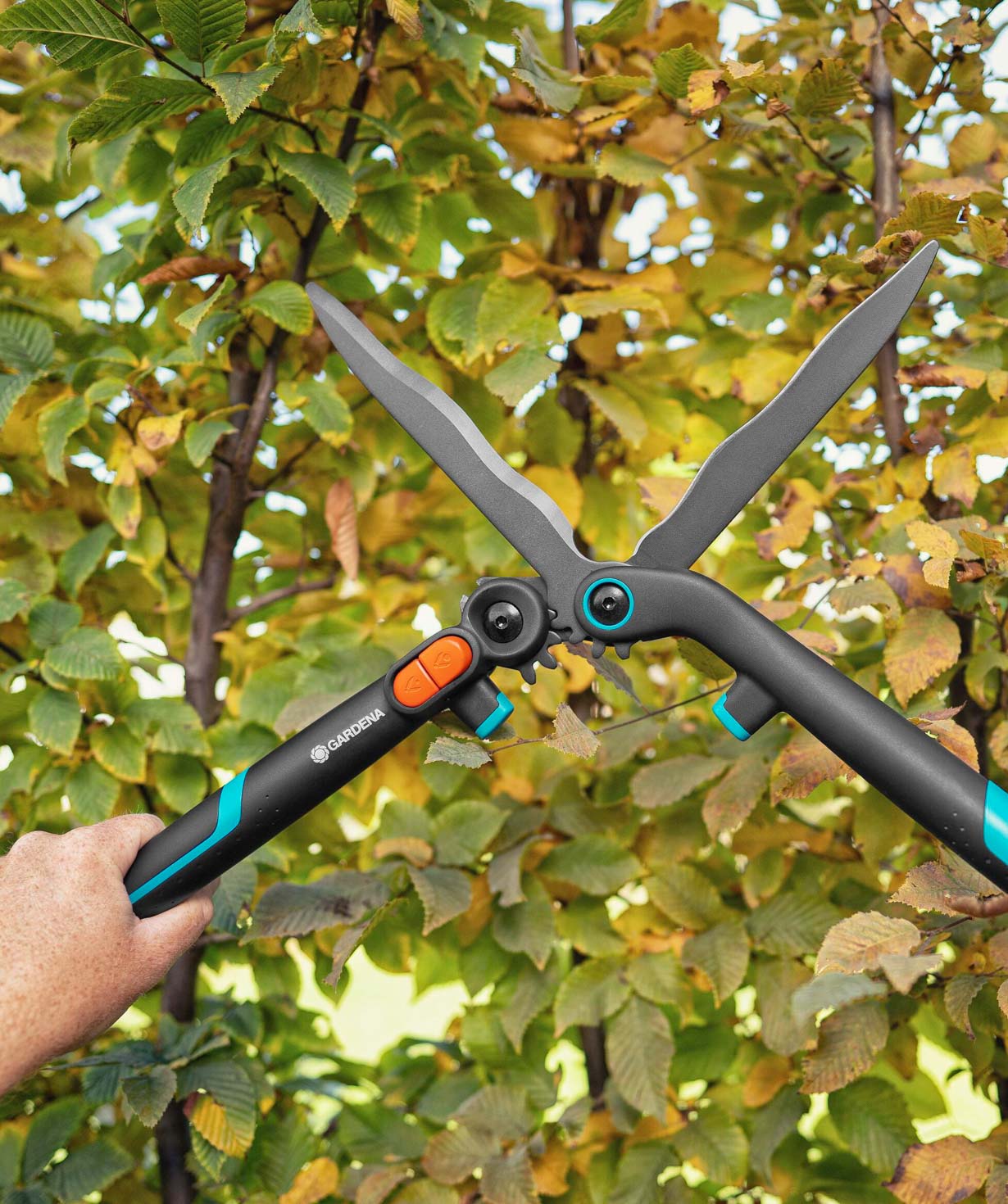 Bush trimmer «Gardena» EnergyCut