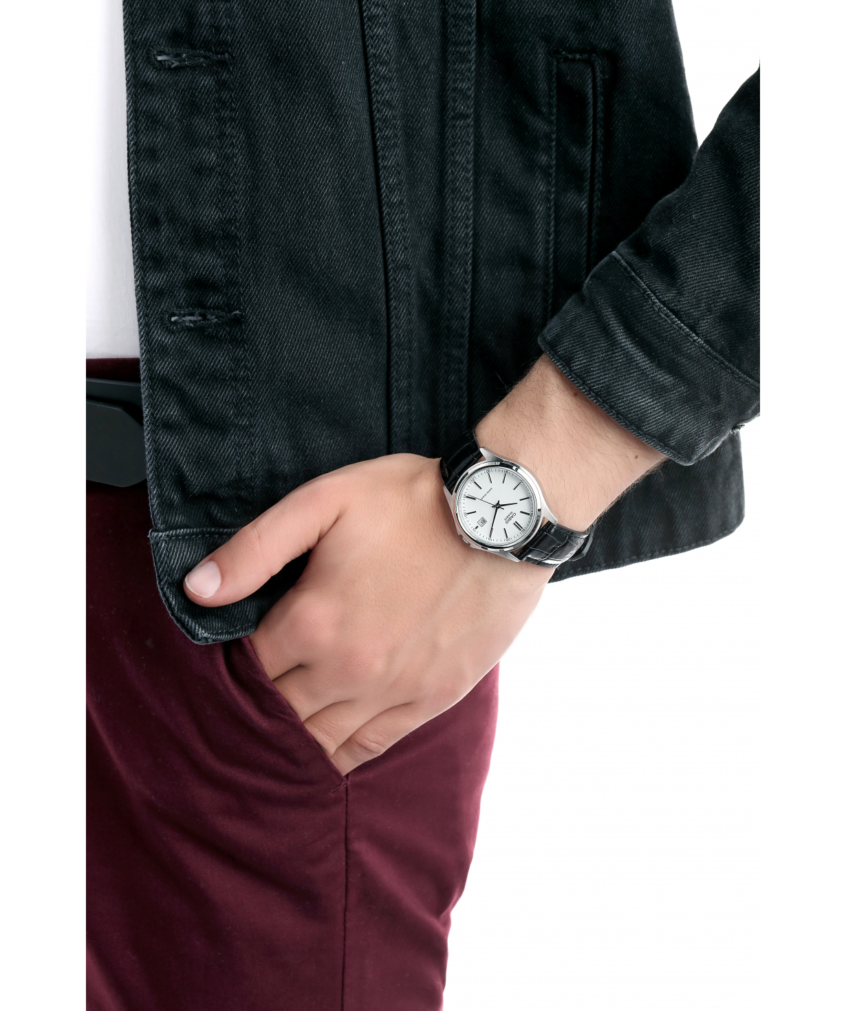 Wristwatch `Casio` MTP-1183E-7ADF