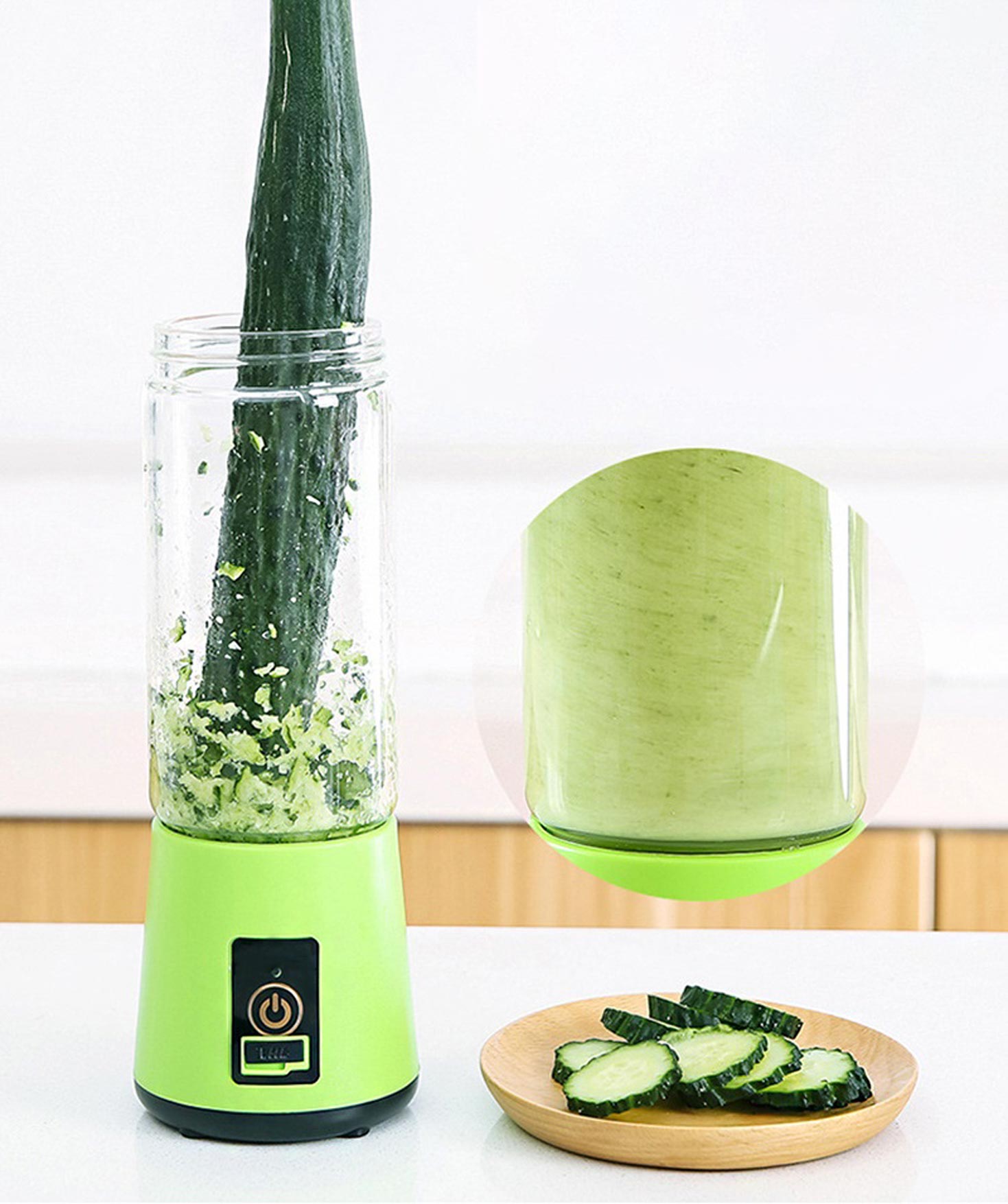 Electric mini blender ''Yoyo'' with 6 sharp knives and USB charger 380ml (green)