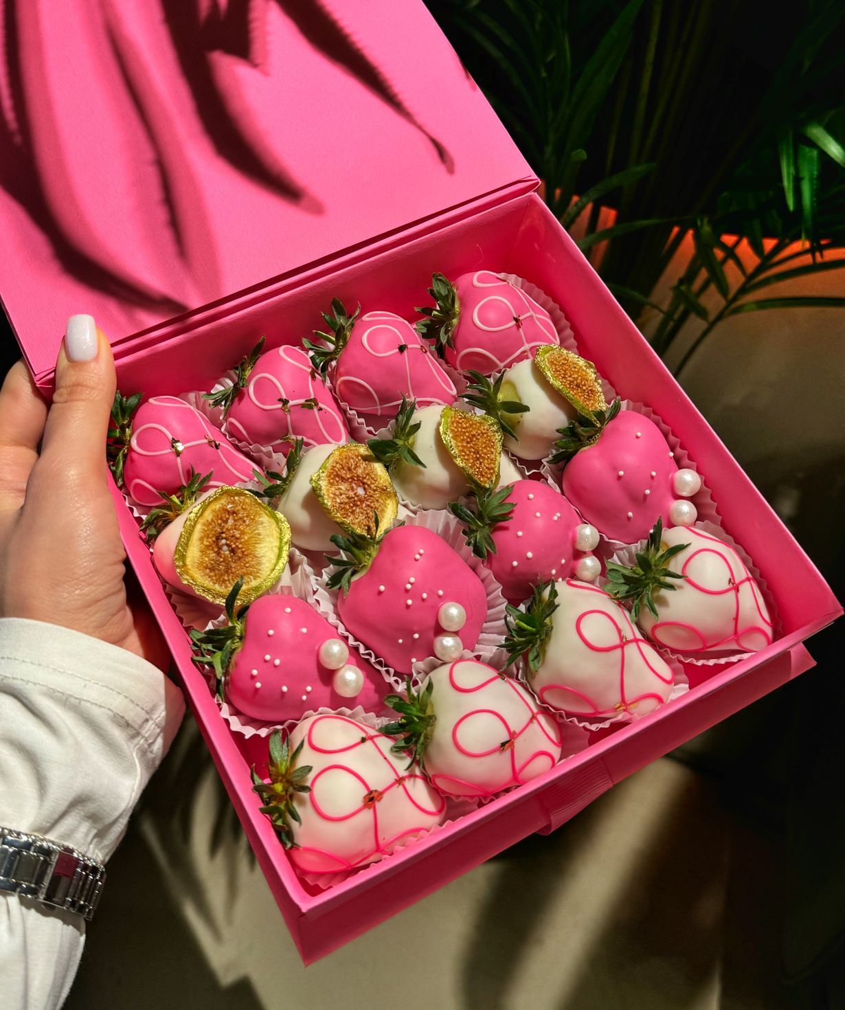Gift box «Sweet Elak» Happy Women's Day
