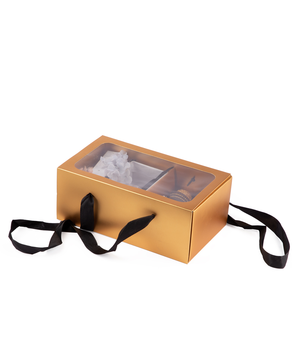Подарочная коробка `EM Flowers` с вечной розой, шоколадные конфеты и с брелоком