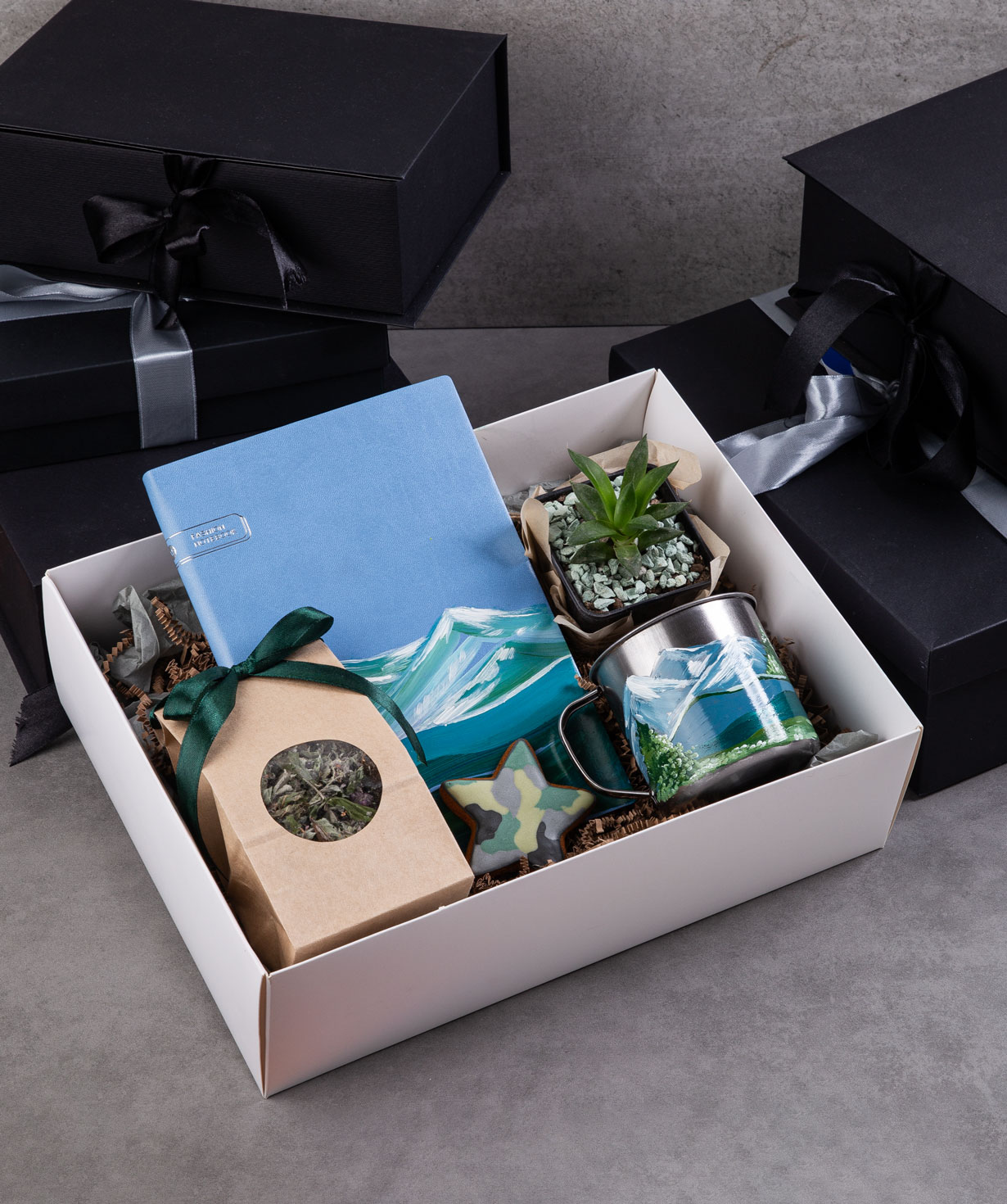 Gift box «THE BOX» №359 Mountains
