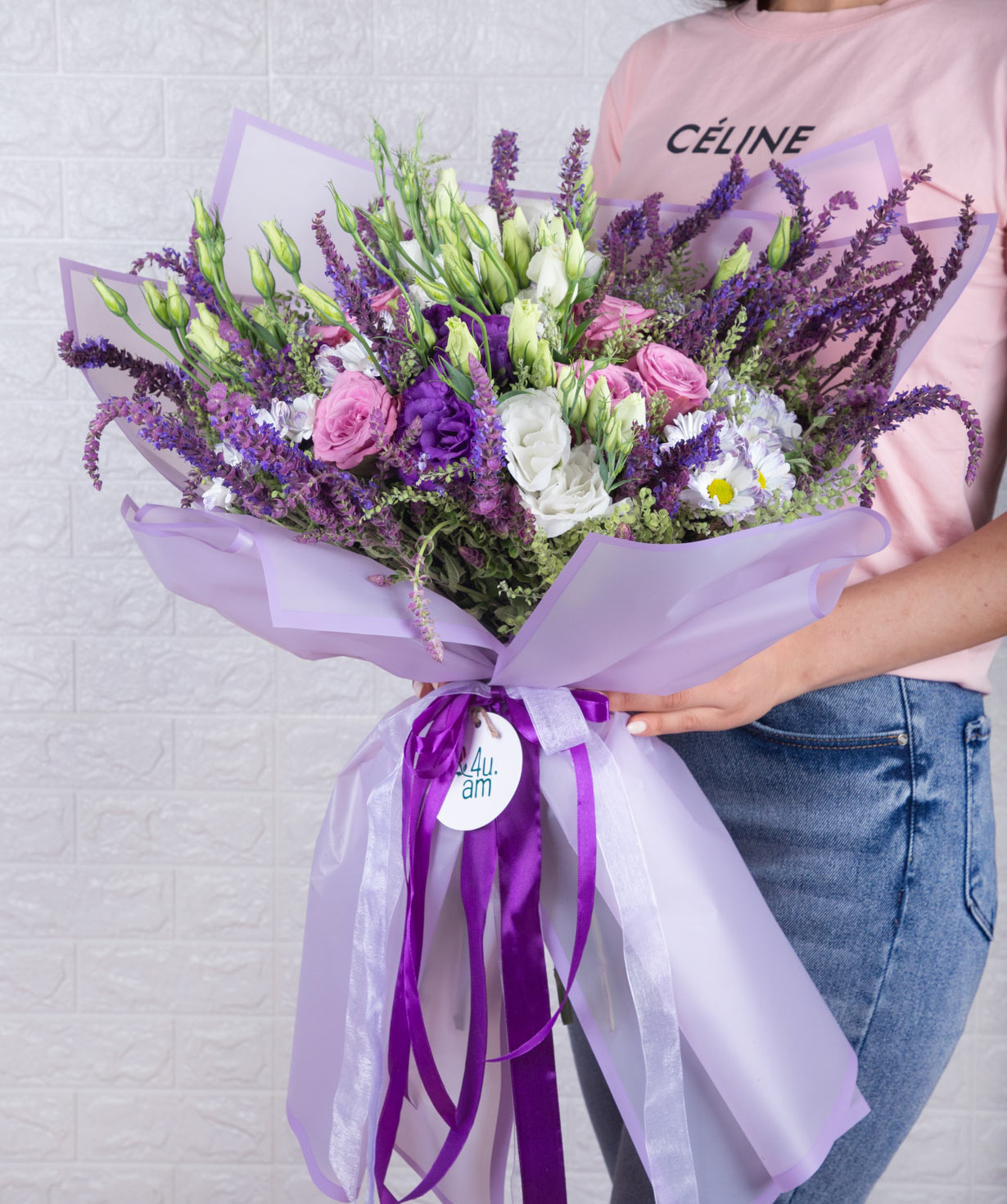 Bouquet ''Braila'' with roses and lisianthus