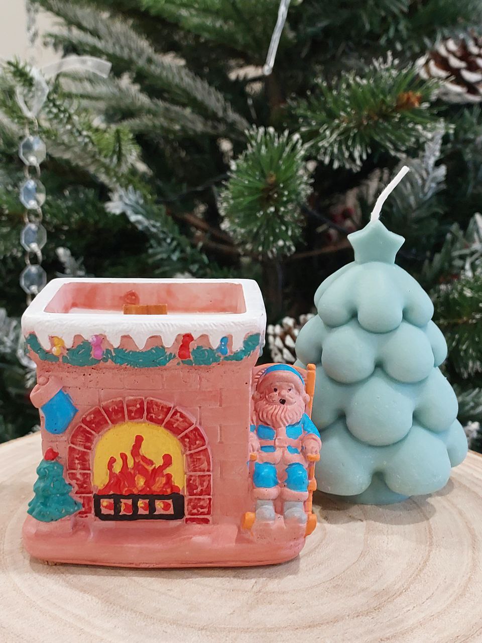 Свеча «Blue Moon» У камина + Рождественская елка