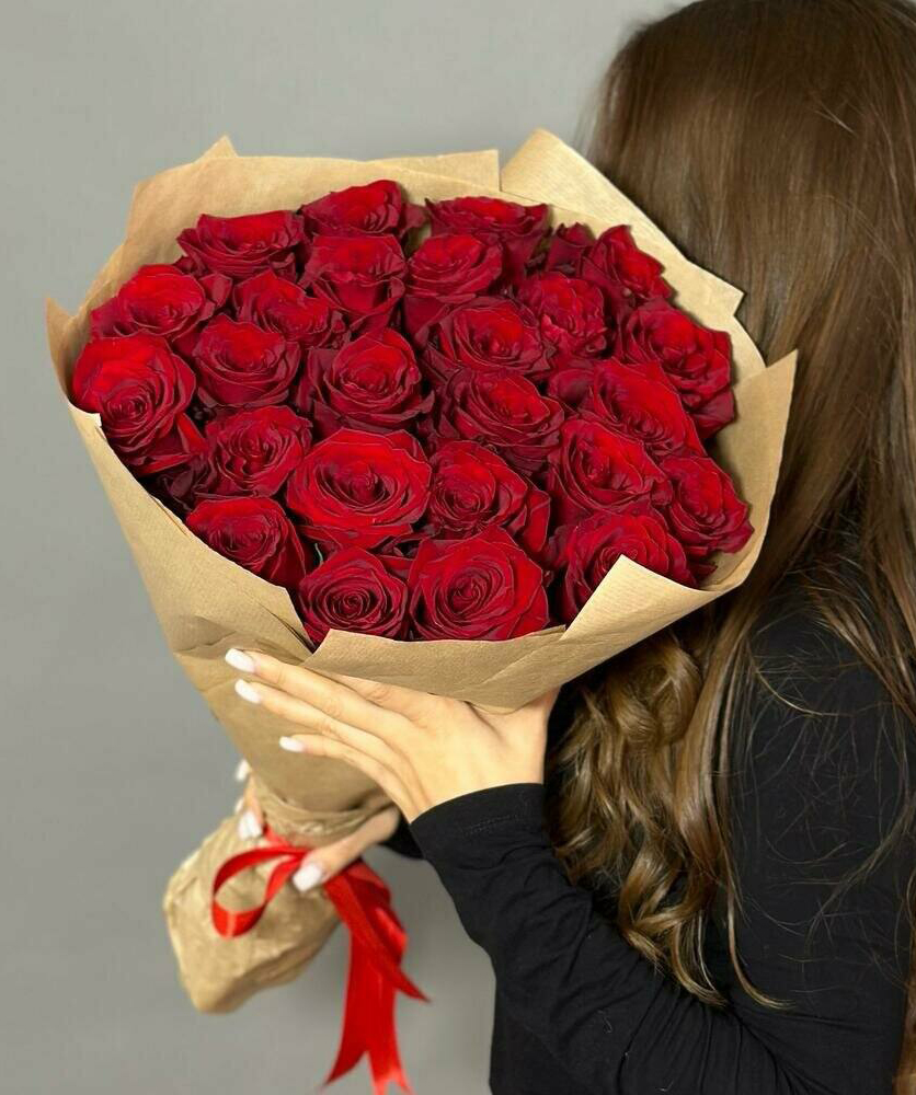 Moscow․ bouquet №408 with roses