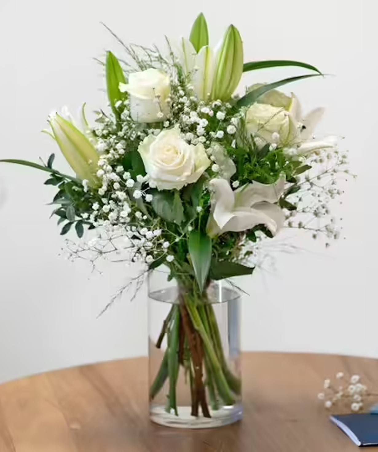 Spain․ bouquet №029 with roses and lilies