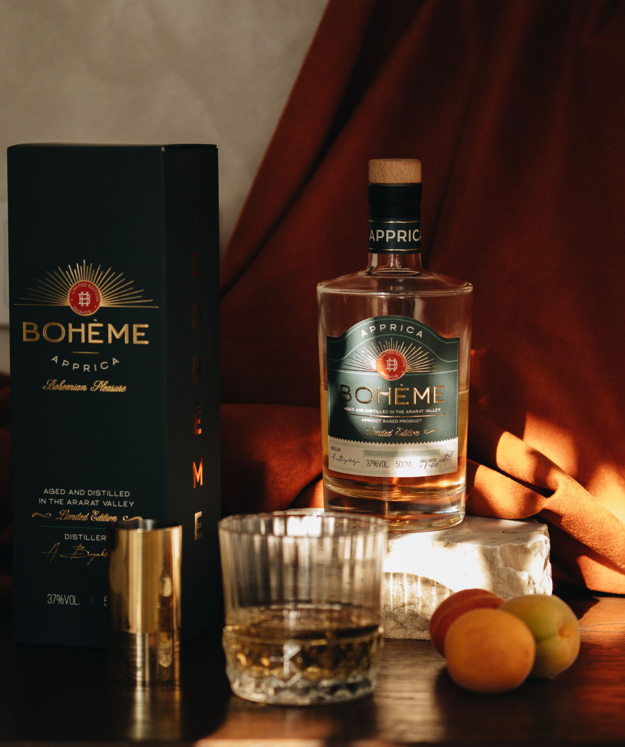 Alcoholic spirit «Bohème Apprica» 37%, 500 ml