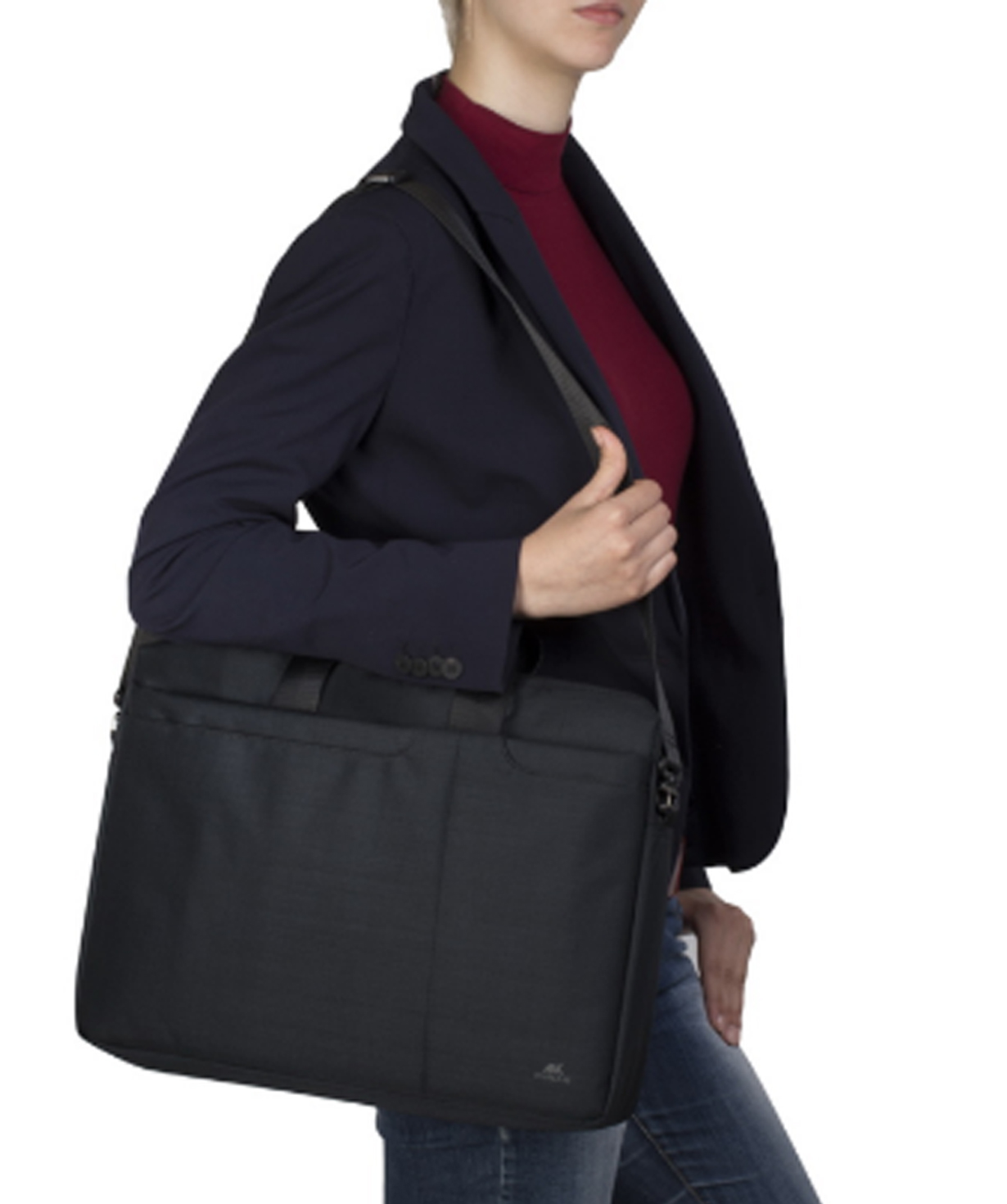 Laptop bag Rivacase 8335 (15.6`, black)