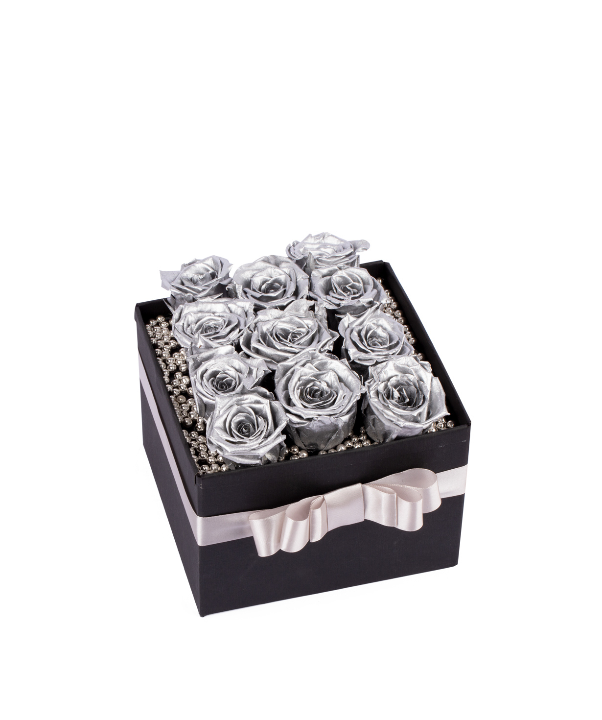 Arrangement `EM Flowers` with silver eternal roses