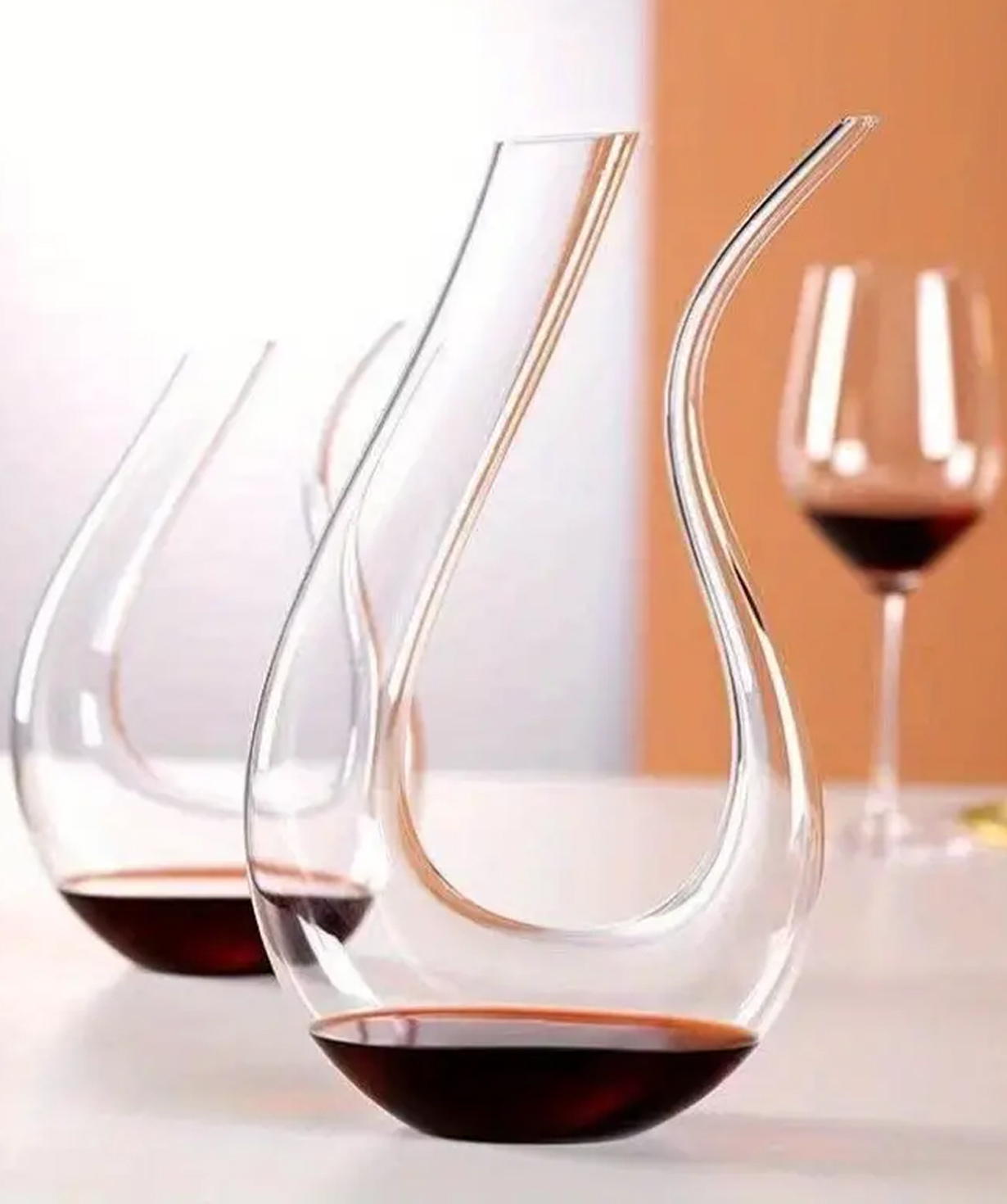 Wine decanter Swan 1.5 l