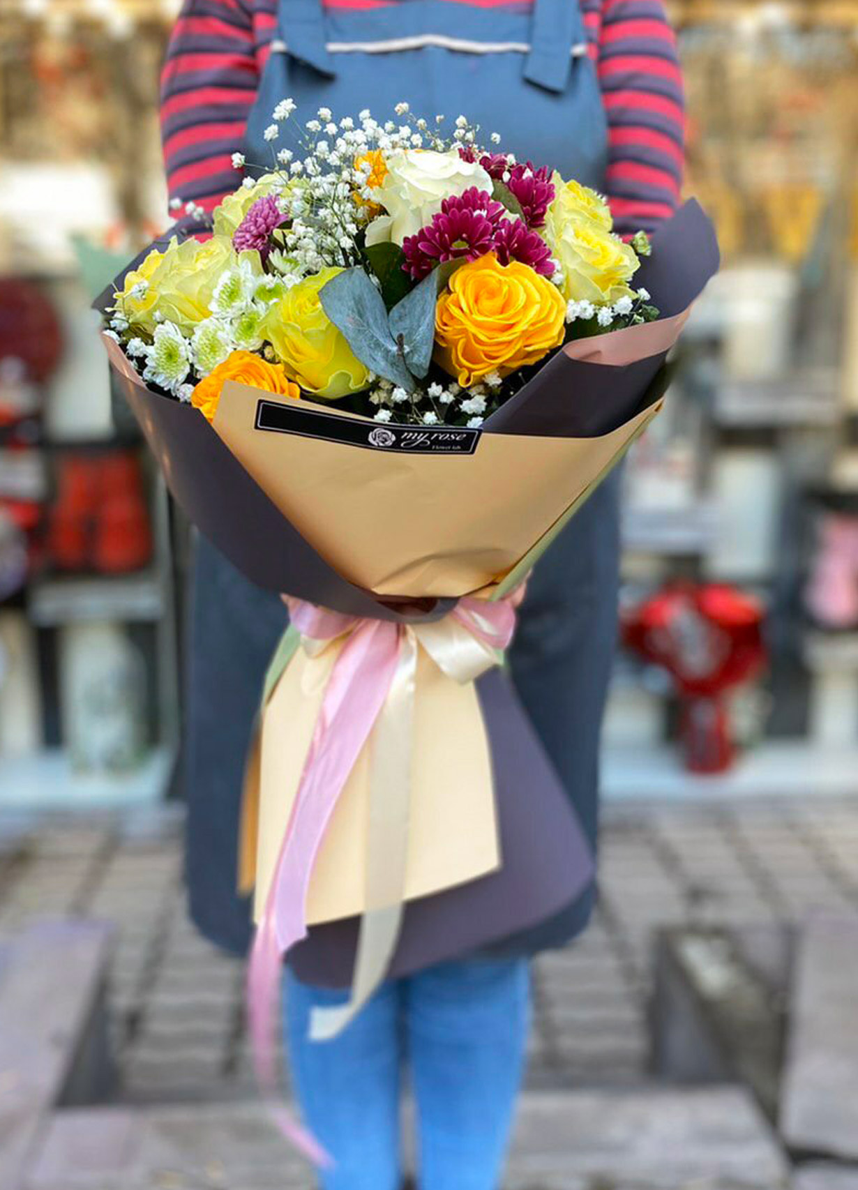 Bouquet `Alavus` with peony roses and chrysanthemums