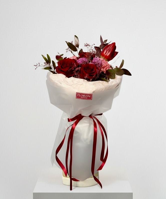 Ծաղկեփունջ «Floriani» վարդերով և կակաչներով №12