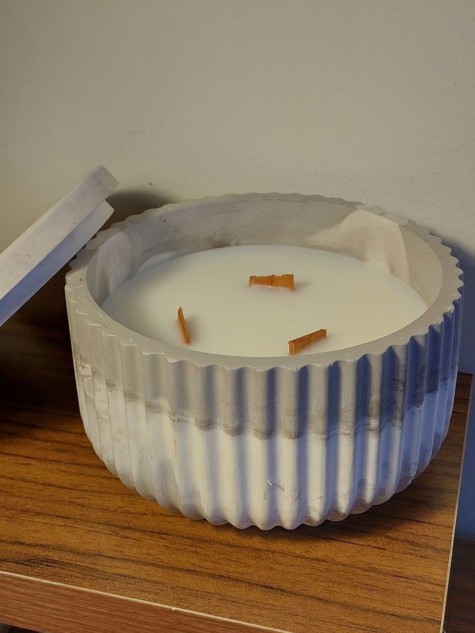 Candle «Blue Moon» Circle