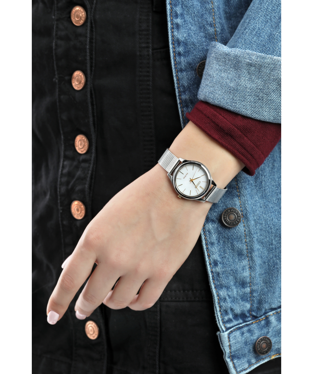 Wristwatch `Citizen` EM0504-81A