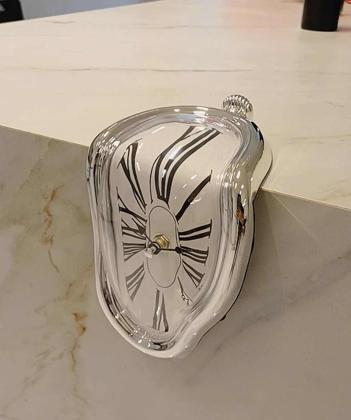 Ժամացույց Դալի «Gift Store» №210