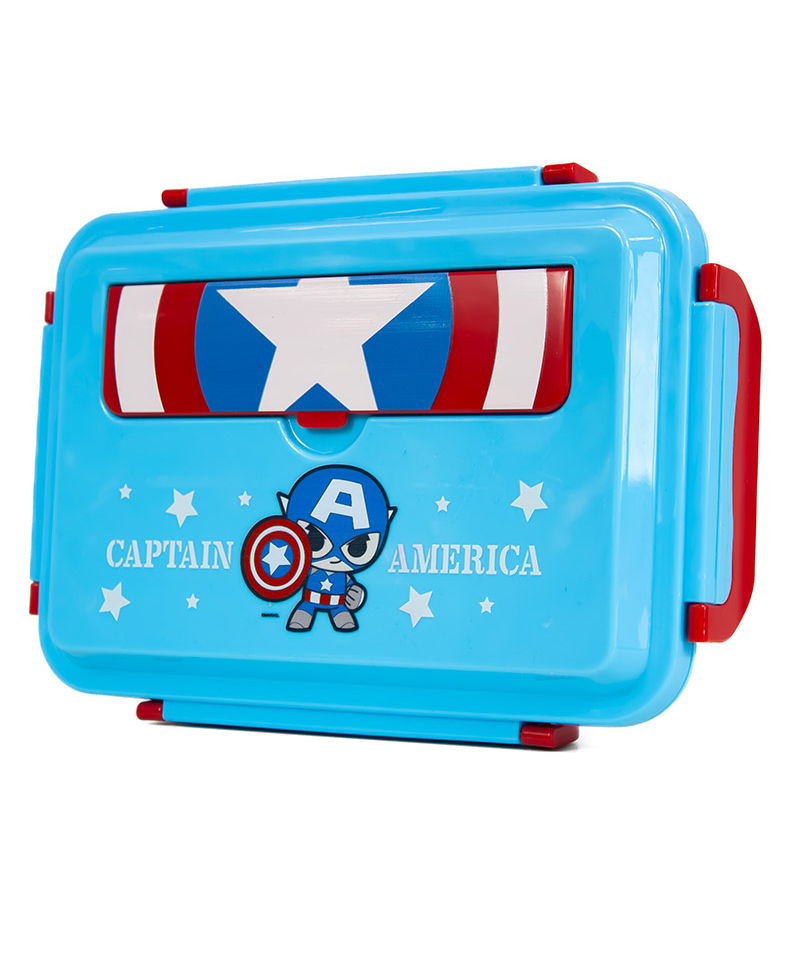 Lunch box with Disney characters