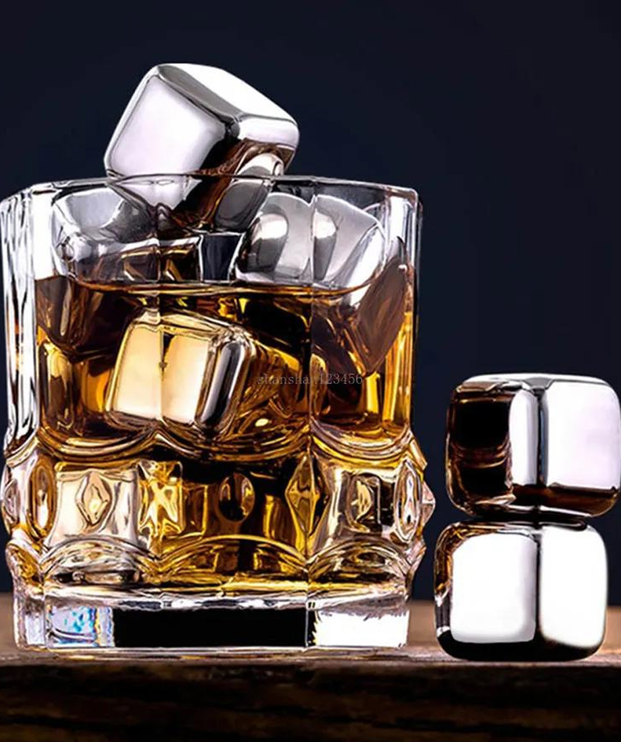 Whiskey cooling stones «Creative Gifts» 12 pcs №81