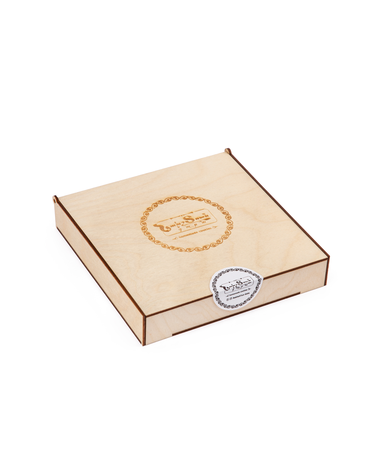 Gata `NakhshTun Gata` royal, in a wooden box, small