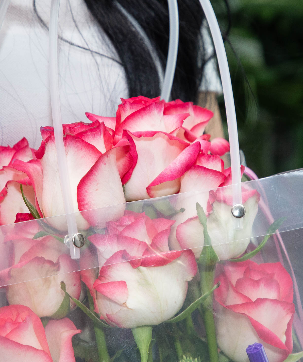 Composition «Bryher» with roses