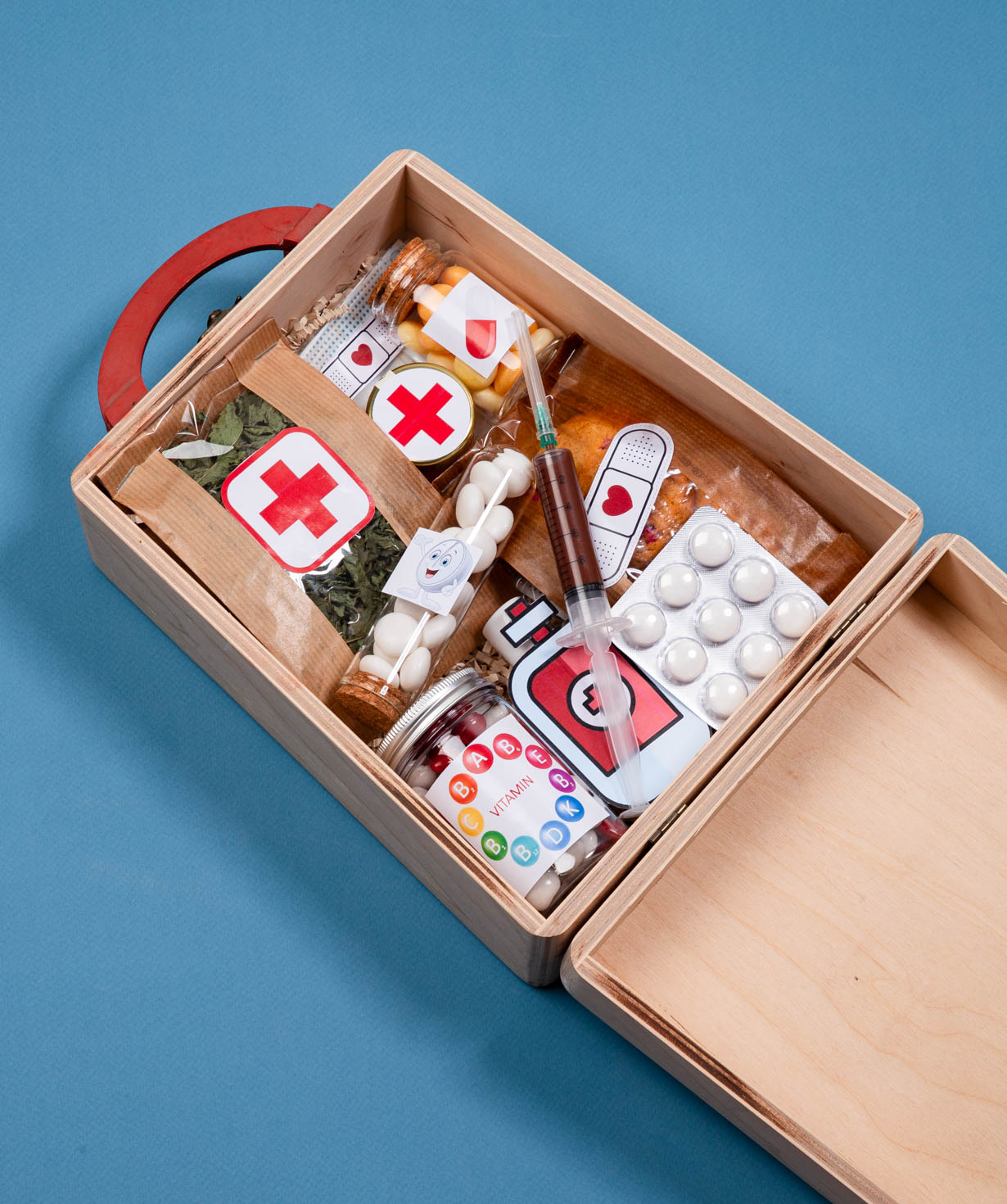 Gift box «THE BOX»  Get well soon №510