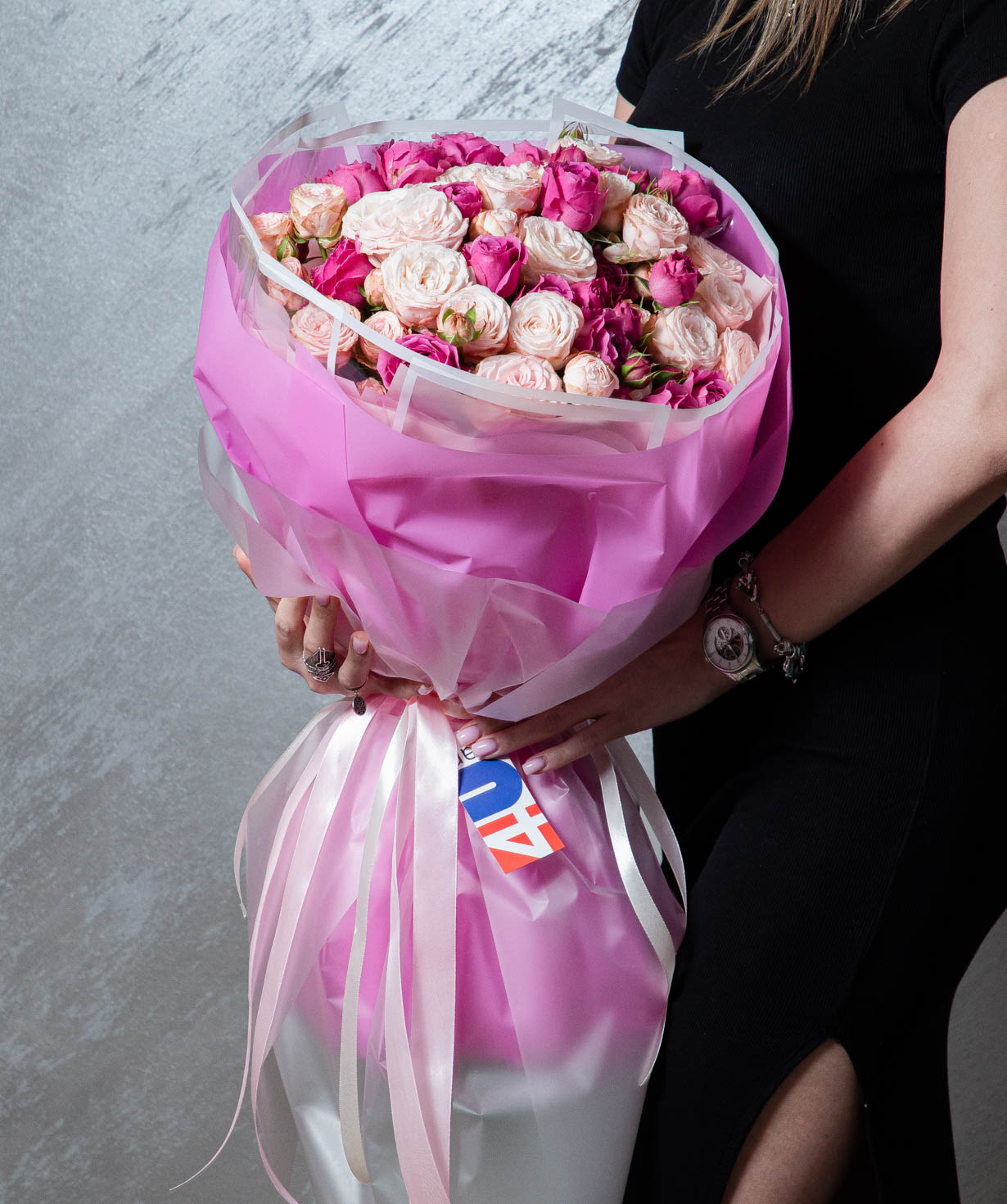 Bouquet «Bella» with spray roses  №367