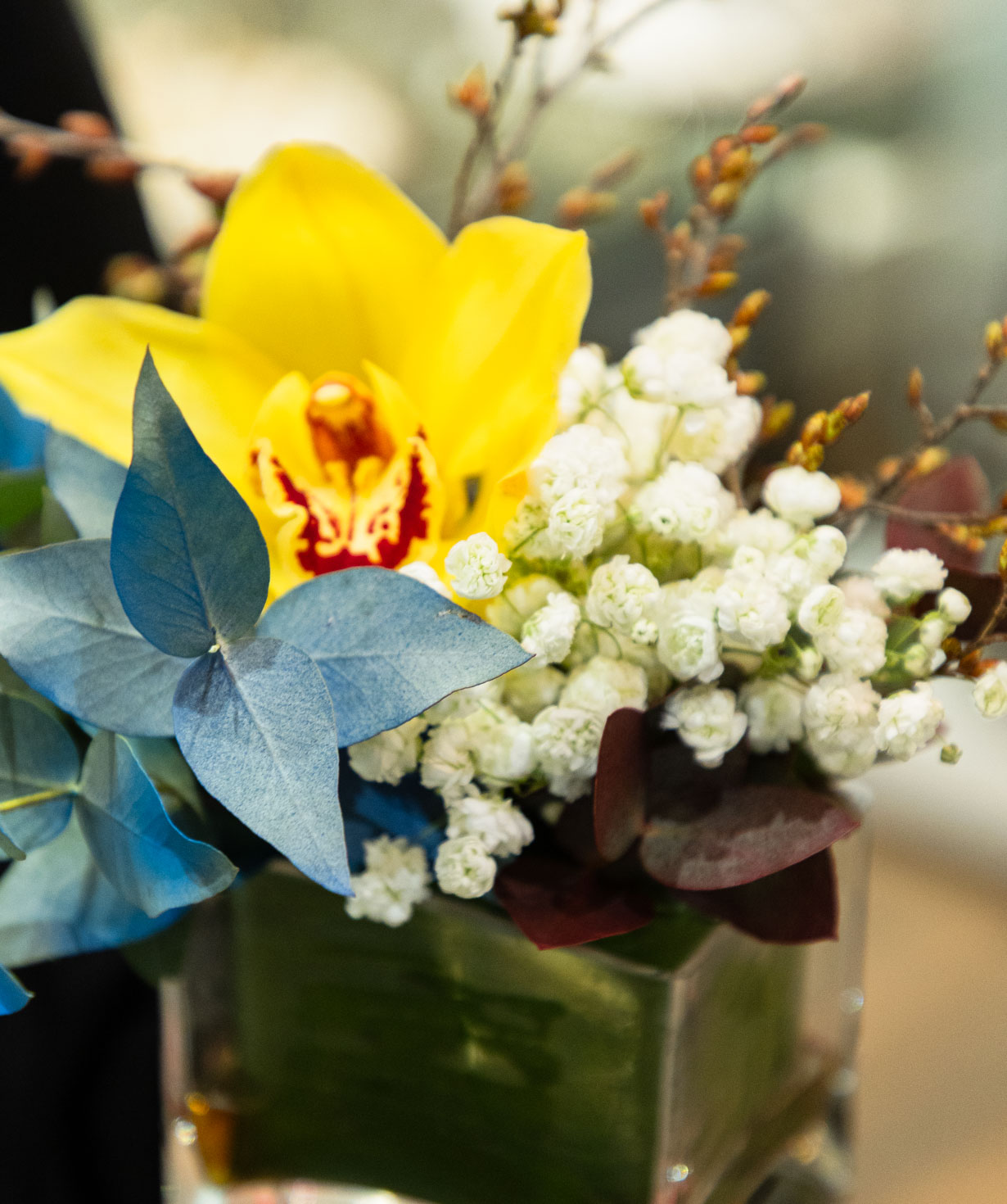 Композиция «Aubette» с орхидеей и гипсофилами