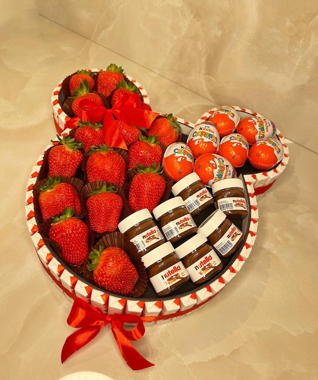 Composition Mickey Mouse `Sweet Elak` with strawberries and nutella