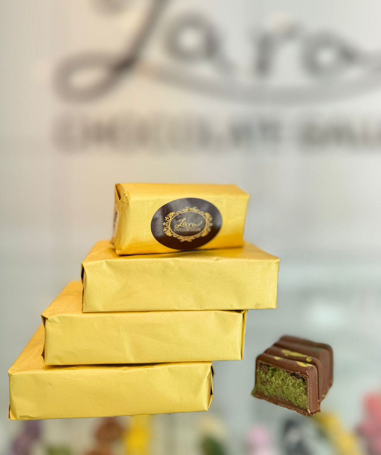 Դուբայի շոկոլադ «Lara Chocolate Gallery» պիստակով №1