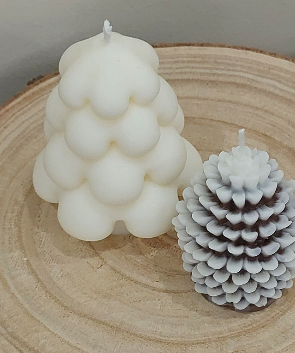 Свеча «Blue Moon» Шишка + Заснеженная елка