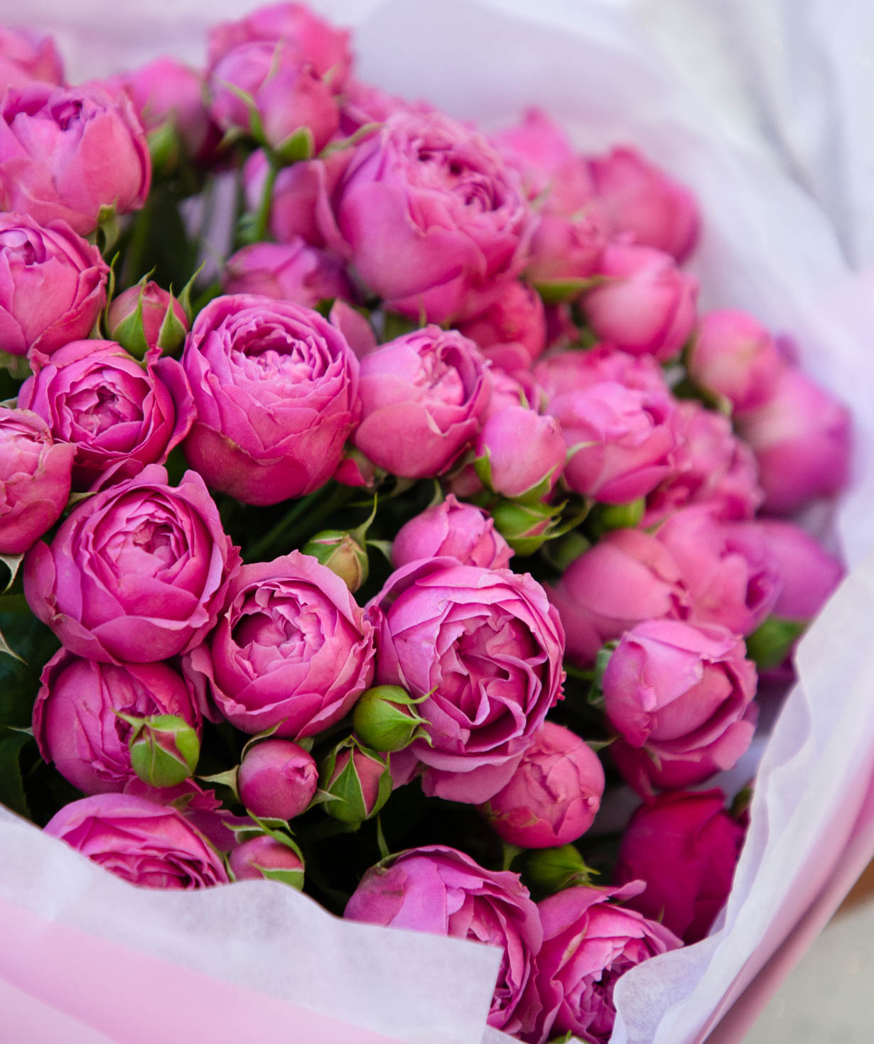 Bouquet «Eve Flower» with spray peony roses