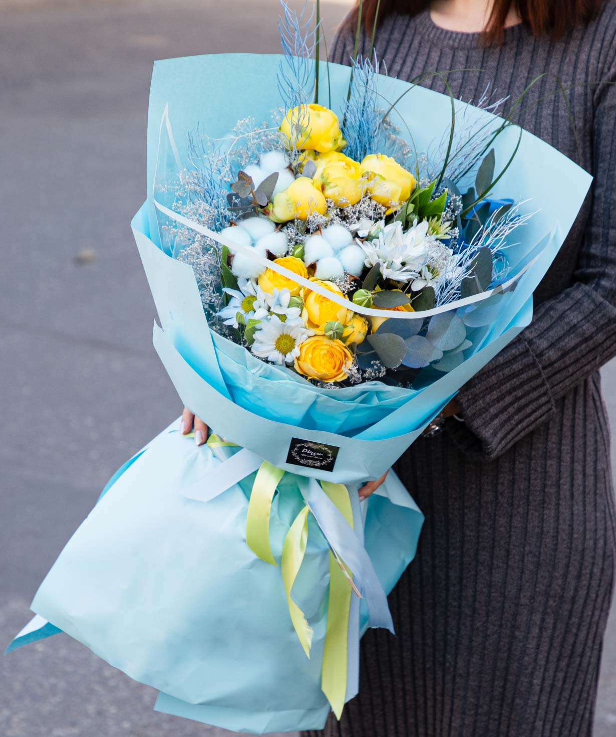 Bouquet «Videy» with spray roses